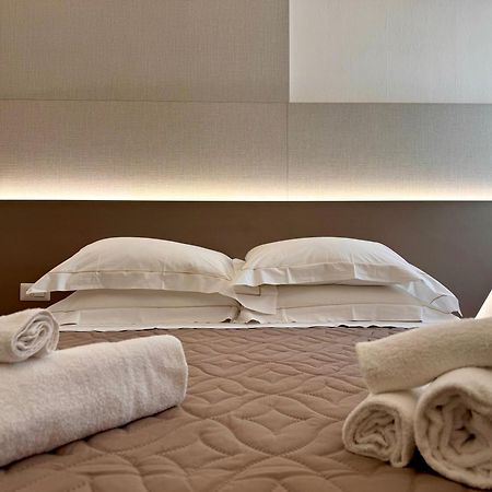 Hotel Orri Тортоли Экстерьер фото